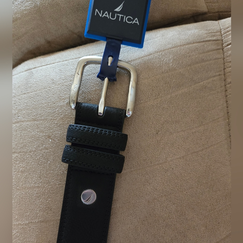 Nautica padded causal leather belt NWT